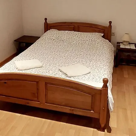 Casa vacanze Ruime Woonboerderij, Landelijk Met 3 Fietsen Kinrooi